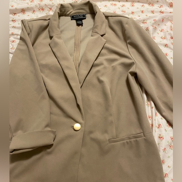 Distinguished blazer - Picture 2 of 2